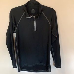 Layering Pullover Black size medium jacket